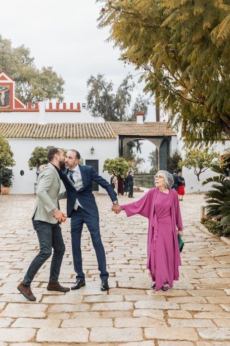 El novio llegando a la boda en Hacienda Villanueva del Pitamo, Sevilla