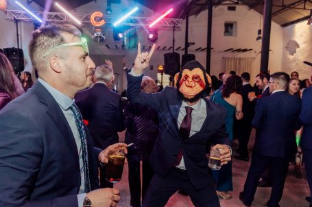fiesta de la barra libre de la boda, divertida y animada en Hacienda del Pitamo, Sevilla